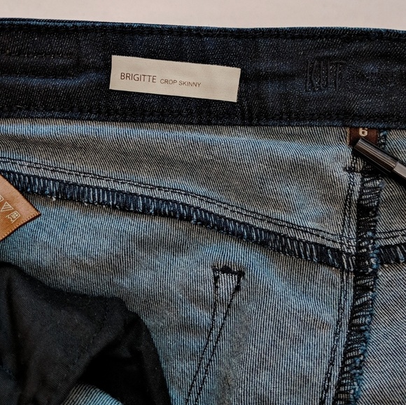 Kut from the Kloth Brigitte crop skinny jeans - Picture 7 of 8